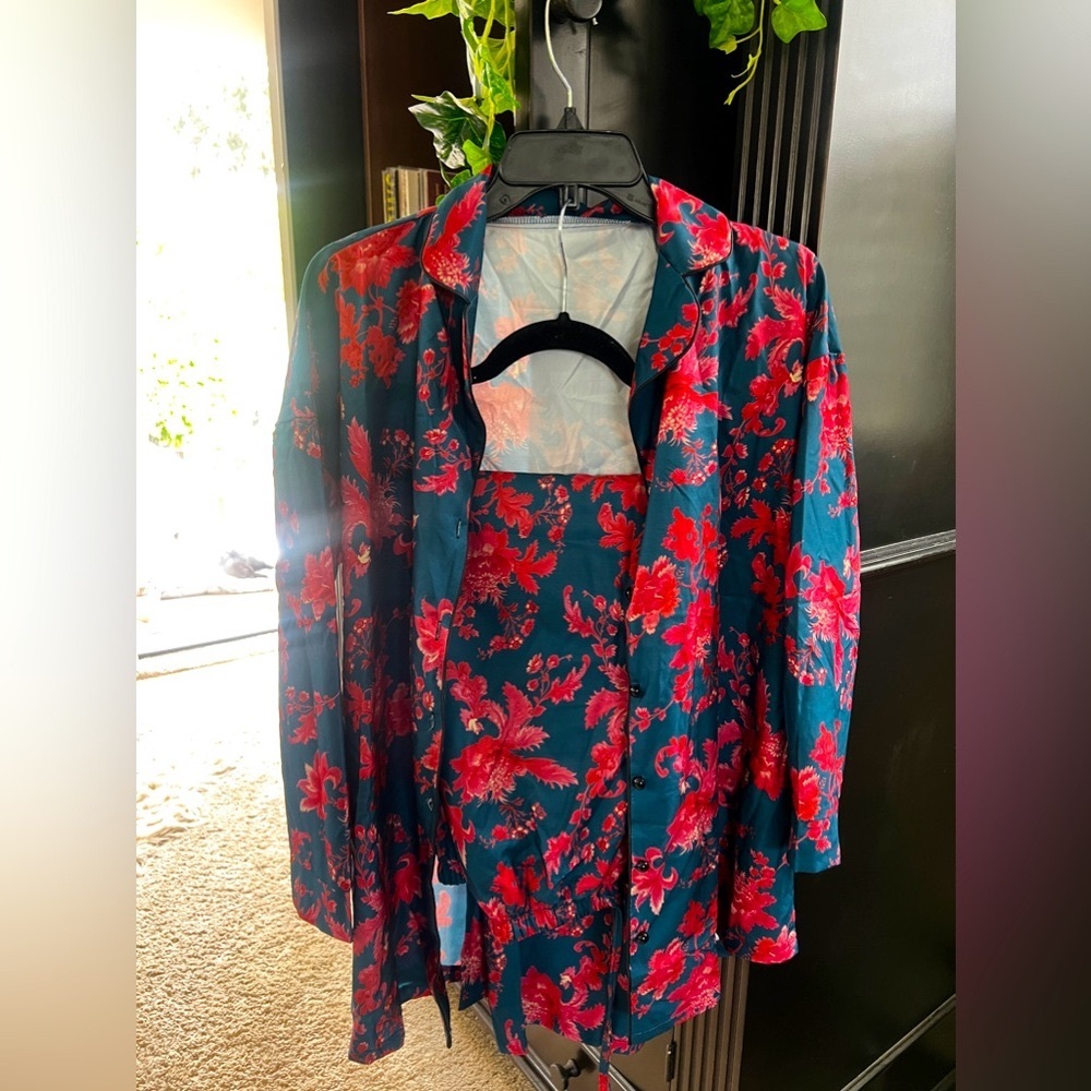 Silk pajama Set. Instagram purchase.